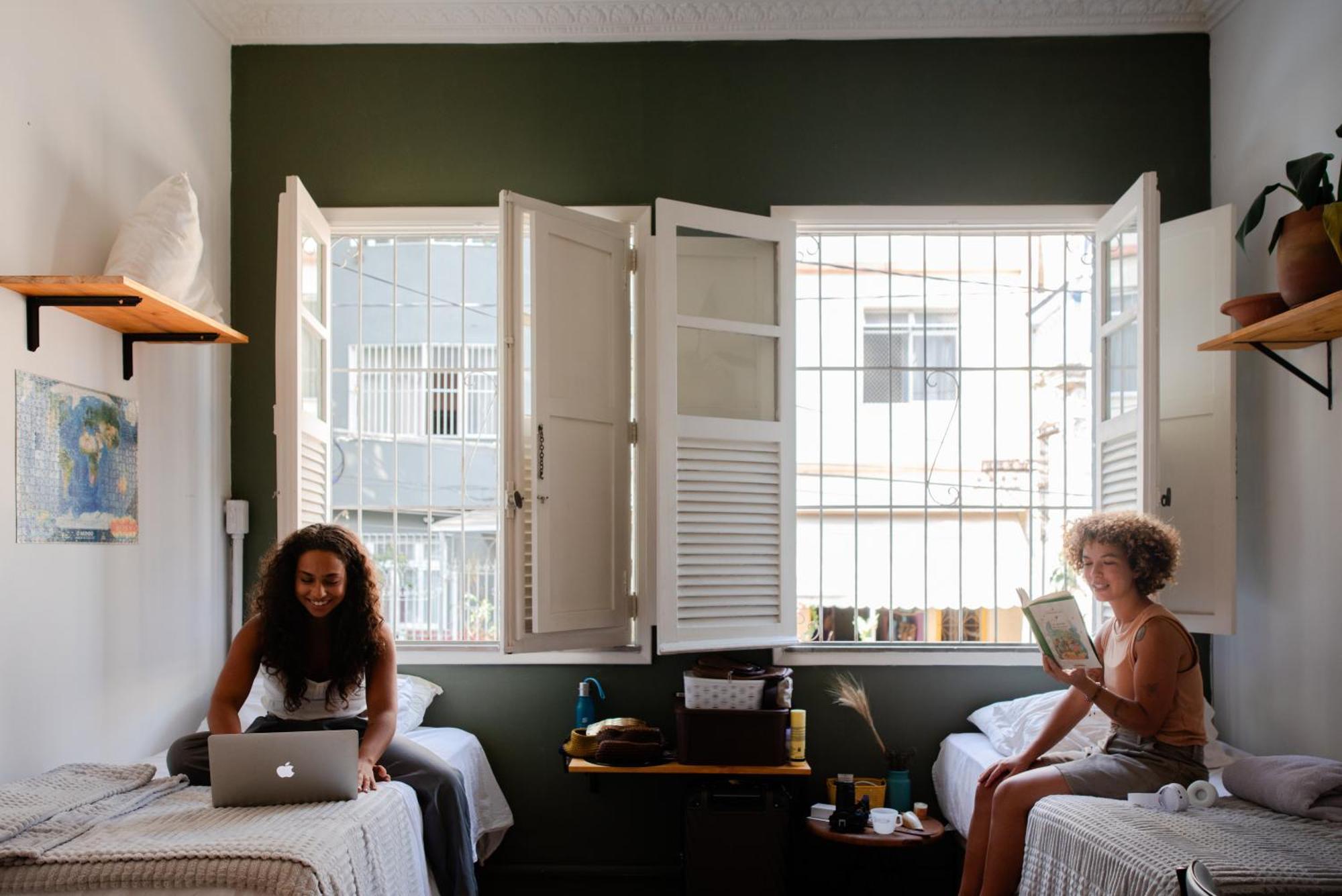 Chez Zany Boutique - Santa Teresa Hostal